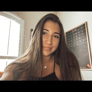 Meet your Posher, Mackenzie